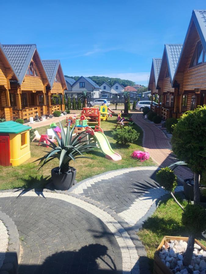 Domki Letniskowe Paradise Ревал Екстериор снимка